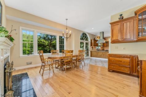 38 Larsen Road East Amwell NJ 08551