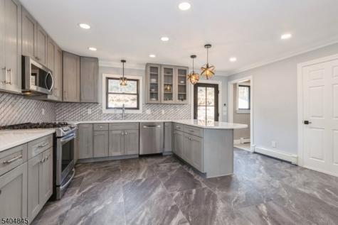 17 Rockaway Valley Road Montville NJ 07005