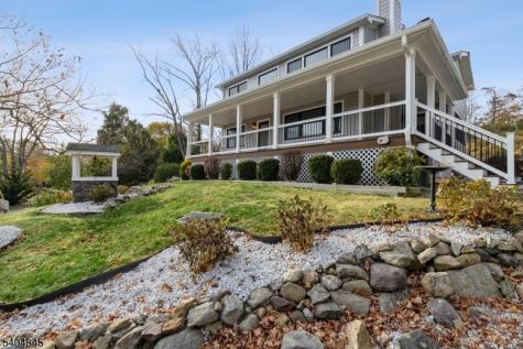 17 Rockaway Valley Road Montville NJ 07005