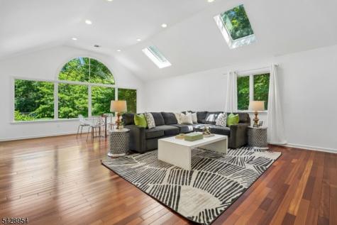 201 Parsonage Hill Road Millburn NJ 07078