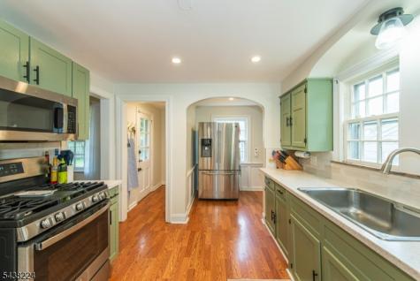 77 Forest Hill Road West Orange NJ 07052