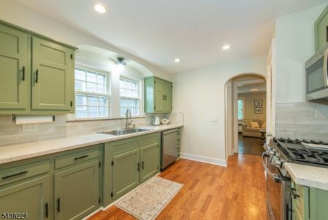77 Forest Hill Road West Orange NJ 07052