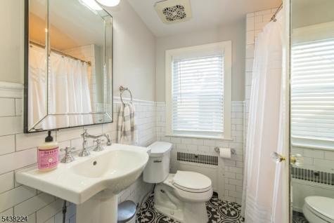 77 Forest Hill Road West Orange NJ 07052