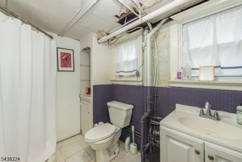77 Forest Hill Road West Orange NJ 07052