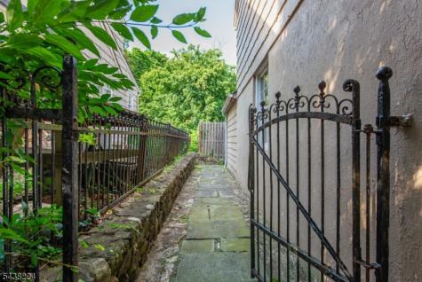 77 Forest Hill Road West Orange NJ 07052