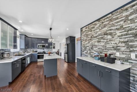 51 Canterbury Drive Freehold NJ 07728