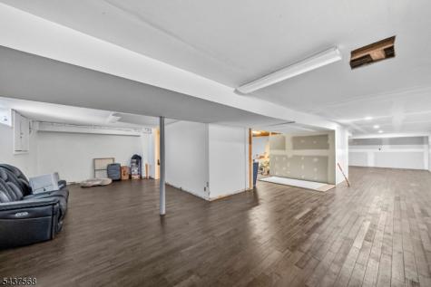 51 Canterbury Drive Freehold NJ 07728