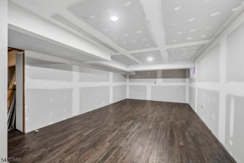 51 Canterbury Drive Freehold NJ 07728