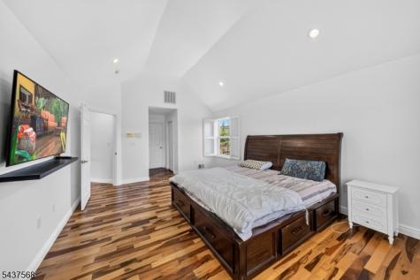 51 Canterbury Drive Freehold NJ 07728
