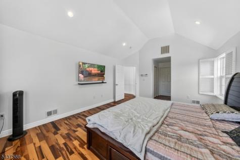 51 Canterbury Drive Freehold NJ 07728