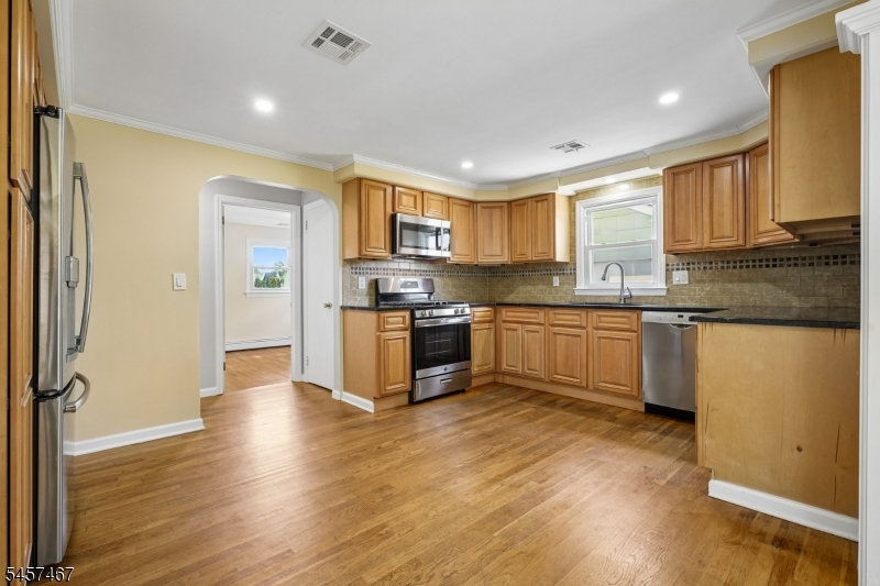 1402 Dey Street South Plainfield NJ 07080