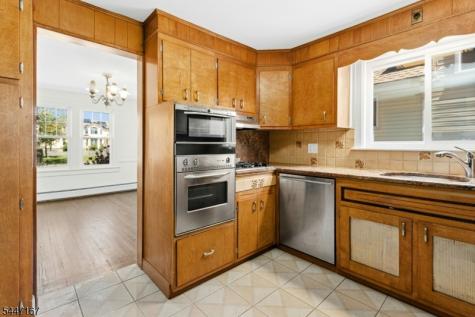 212 Central Avenue Edison NJ 08817