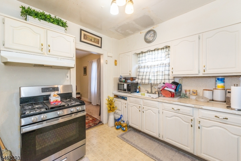 117 Grace Street Roselle NJ 07203