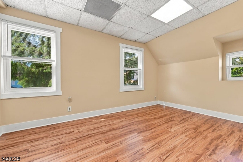31 Walnut Street Bloomfield NJ 07003