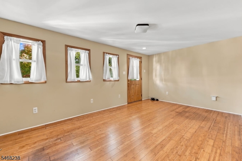 31 Walnut Street Bloomfield NJ 07003
