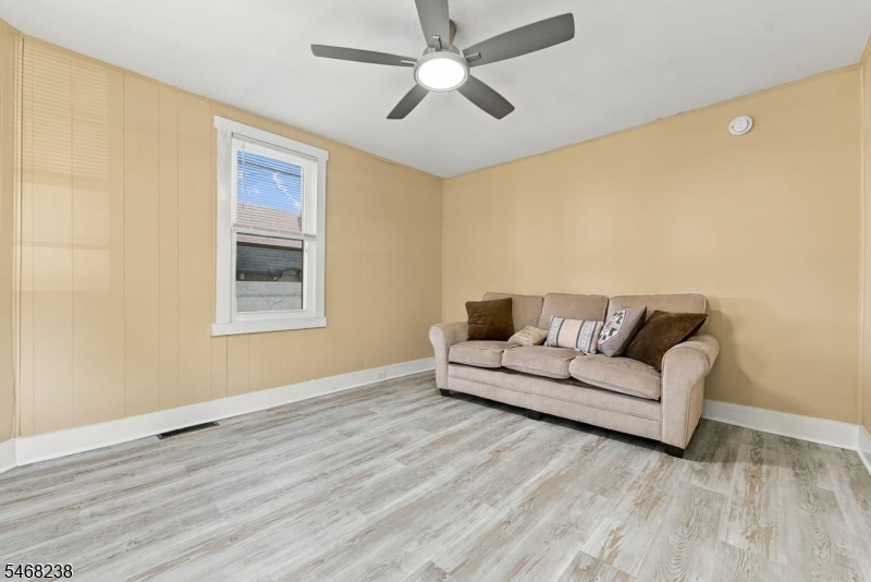 31 Walnut Street Bloomfield NJ 07003