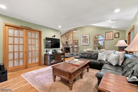9 Hunting Meadow Court Rockaway NJ 07866