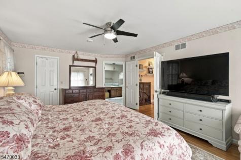 9 Hunting Meadow Court Rockaway NJ 07866