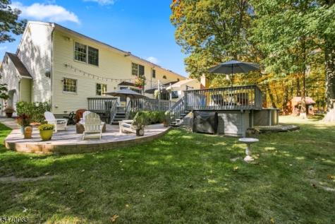 9 Hunting Meadow Court Rockaway NJ 07866