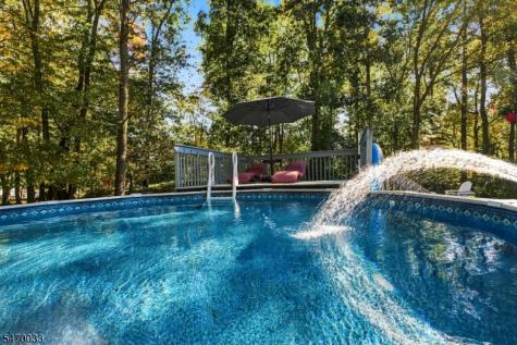 9 Hunting Meadow Court Rockaway NJ 07866