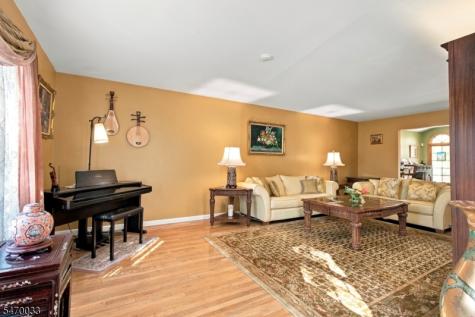 9 Hunting Meadow Court Rockaway NJ 07866