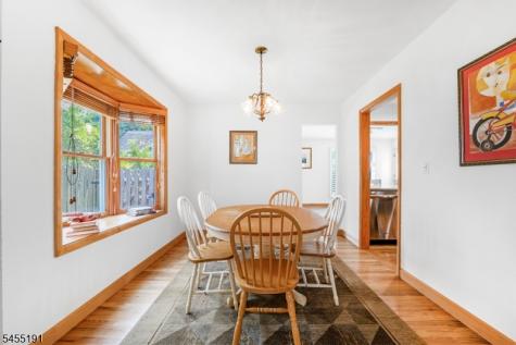 17 Westland Road Verona NJ 07044