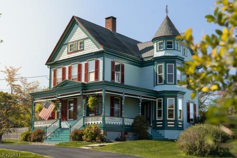 25 Old Turnpike Road Tewksbury NJ 08858