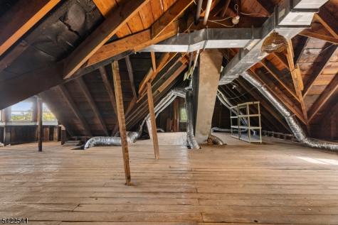 25 Old Turnpike Road Tewksbury NJ 08858