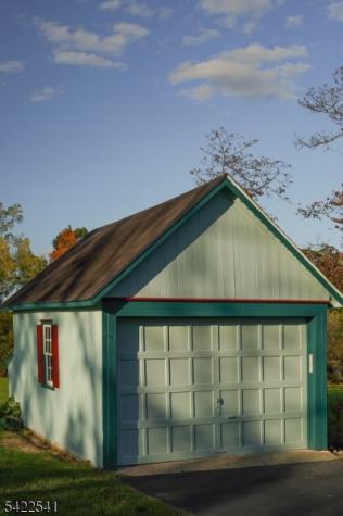 25 Old Turnpike Road Tewksbury NJ 08858