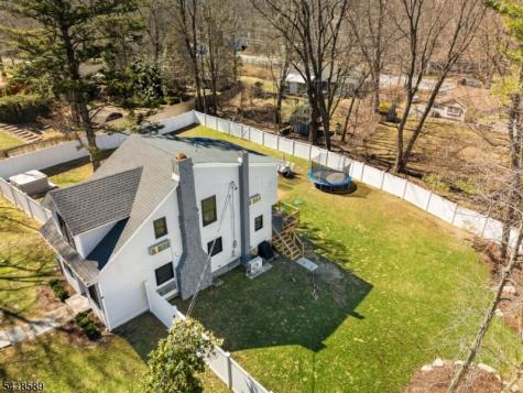 208 Annisquam Road Vernon NJ 07422
