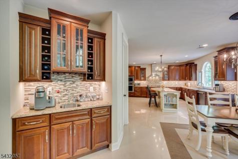 7 Alton Way Scotch Plains NJ 07076