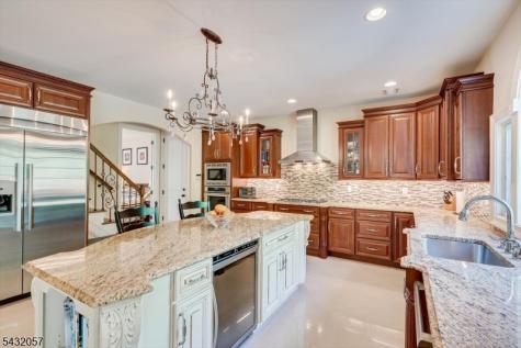 7 Alton Way Scotch Plains NJ 07076