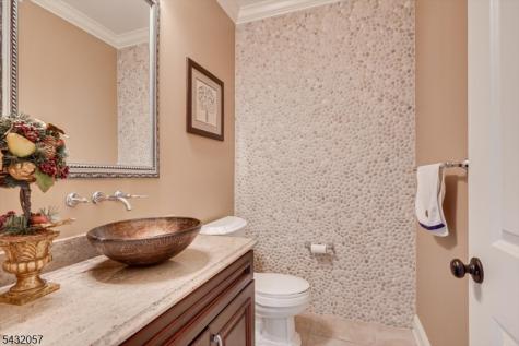 7 Alton Way Scotch Plains NJ 07076
