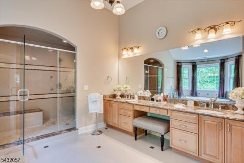 7 Alton Way Scotch Plains NJ 07076