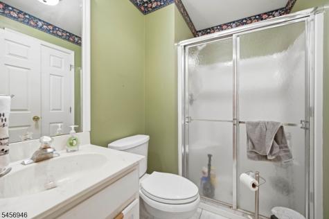 5 Homestead Road Frelinghuysen NJ 07821