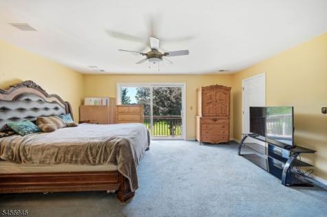5 Homestead Road Frelinghuysen NJ 07821