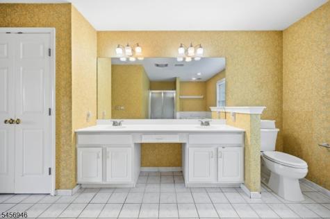 5 Homestead Road Frelinghuysen NJ 07821