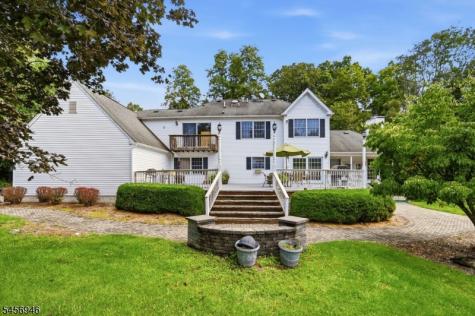 5 Homestead Road Frelinghuysen NJ 07821