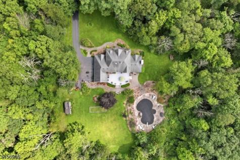 5 Homestead Road Frelinghuysen NJ 07821