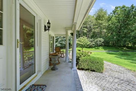 5 Homestead Road Frelinghuysen NJ 07821
