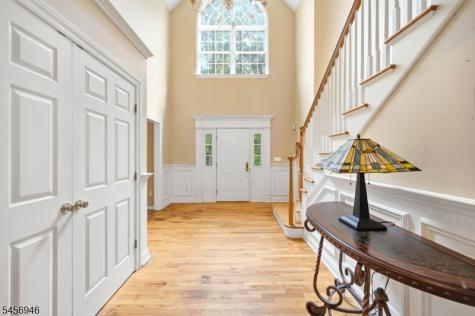 5 Homestead Road Frelinghuysen NJ 07821