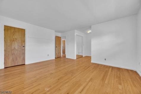 712 Moses Drive Rahway NJ 07065