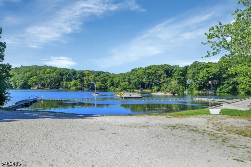 49 Lake Shore Road Hardyston NJ 07460