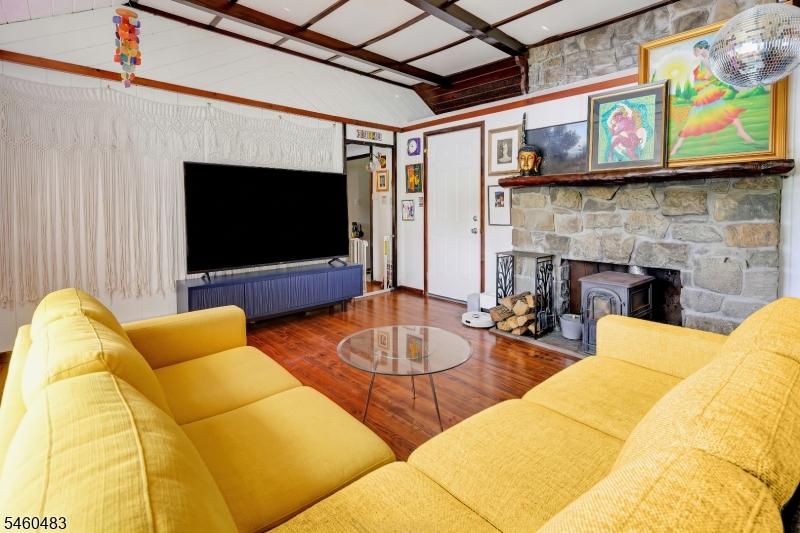 49 Lake Shore Road Hardyston NJ 07460
