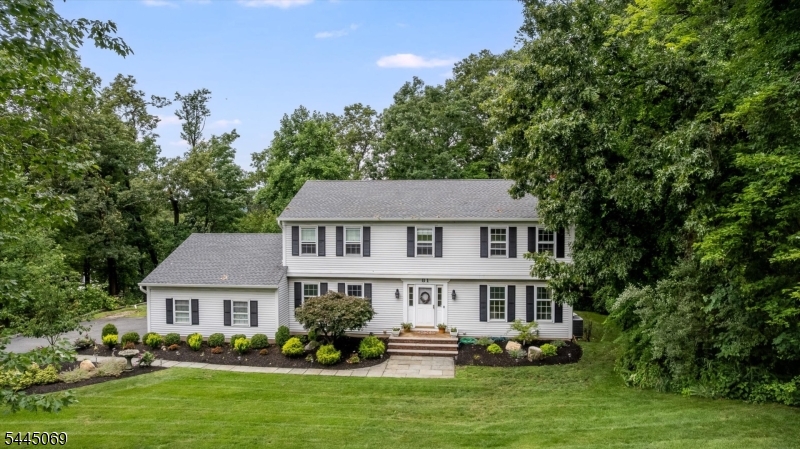 81 Poplar Drive Hanover NJ 07950