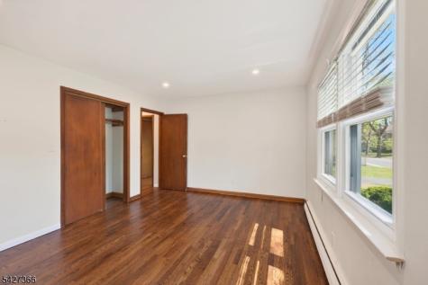 153 8TH Street Piscataway NJ 08854