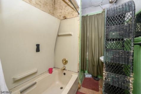 368 Thomas Street Phillipsburg NJ 08865