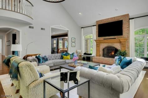 5 Deer Trail Boonton NJ 07005