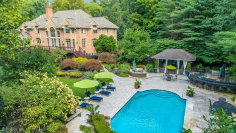 5 Deer Trail Boonton NJ 07005