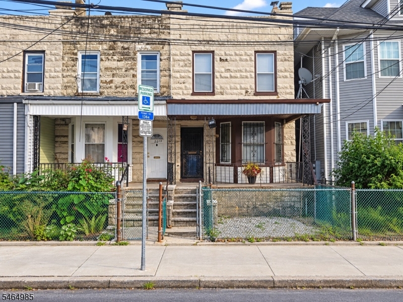 22 Willoughby Street Newark NJ 07112